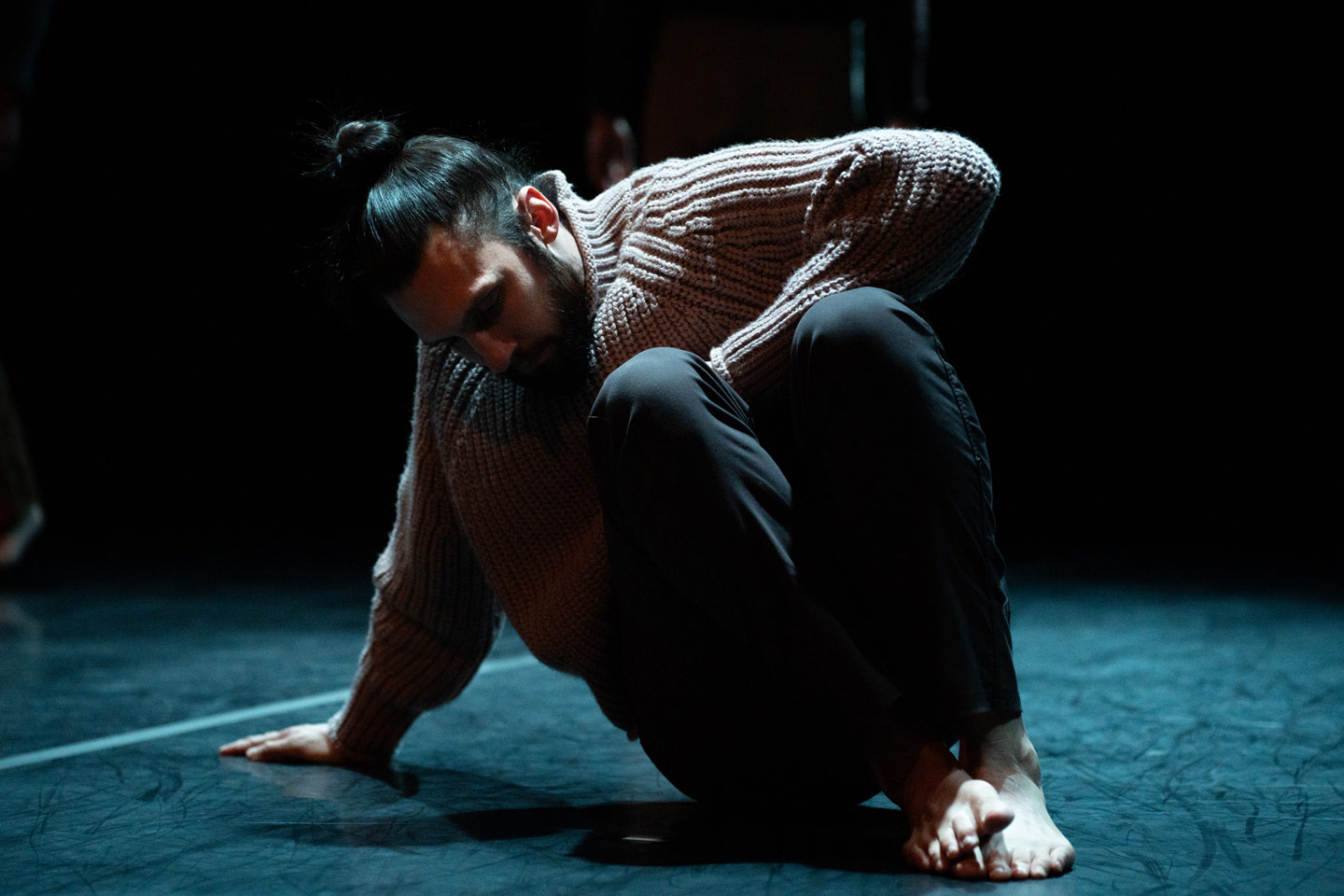 Artistic Director Samuel Hobbs performing at Union PDX - Festival:22 at the Hampton Opera Center in Portland, Oregon | Photography: Holly Shaw