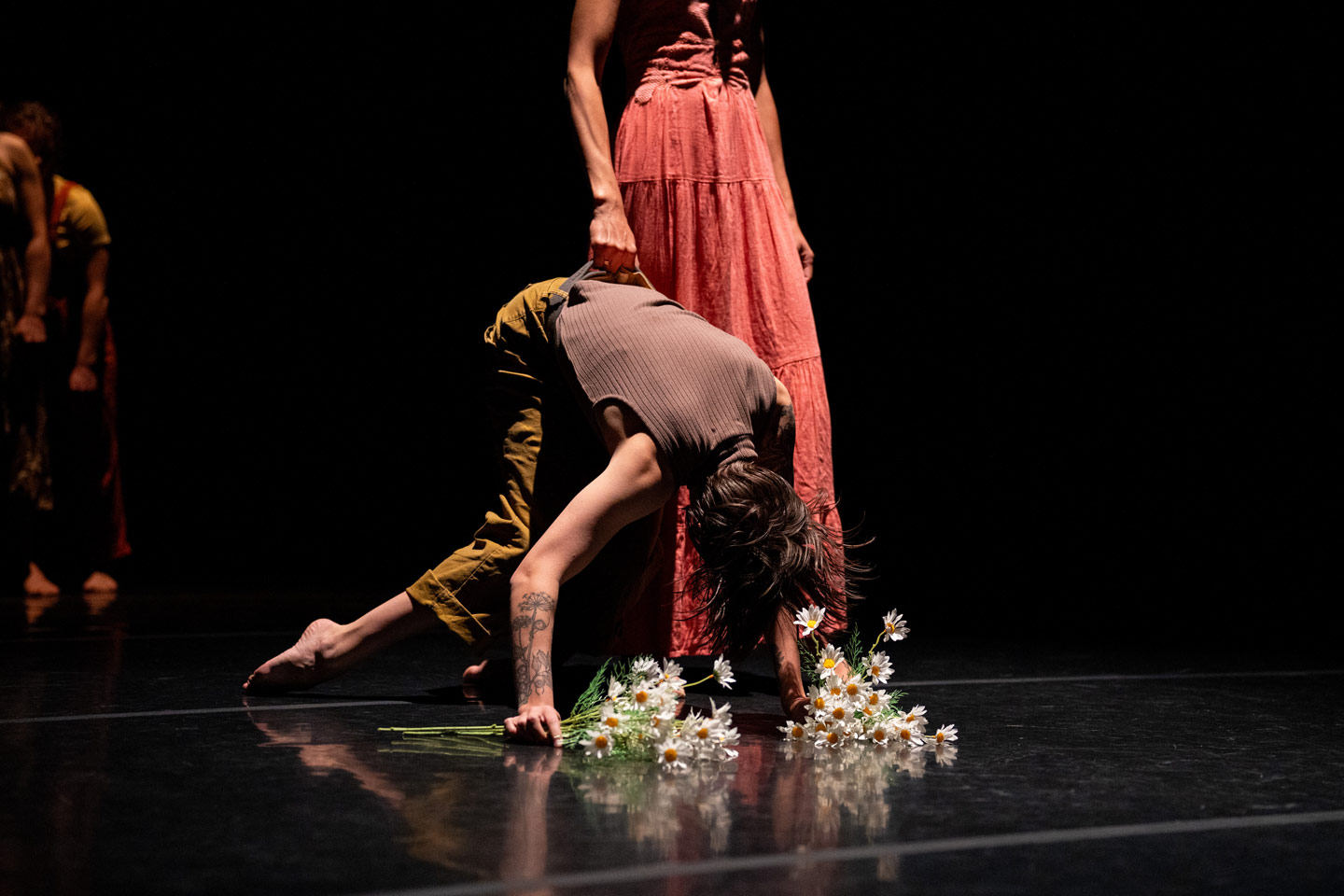Ashley Morton and Willow Swanson perform the opening carry of 'Ozymandias' choreographed by Samuel Hobbs, premiered at the Union PDX festival in Portland, OR at the Hampton Opera Center.