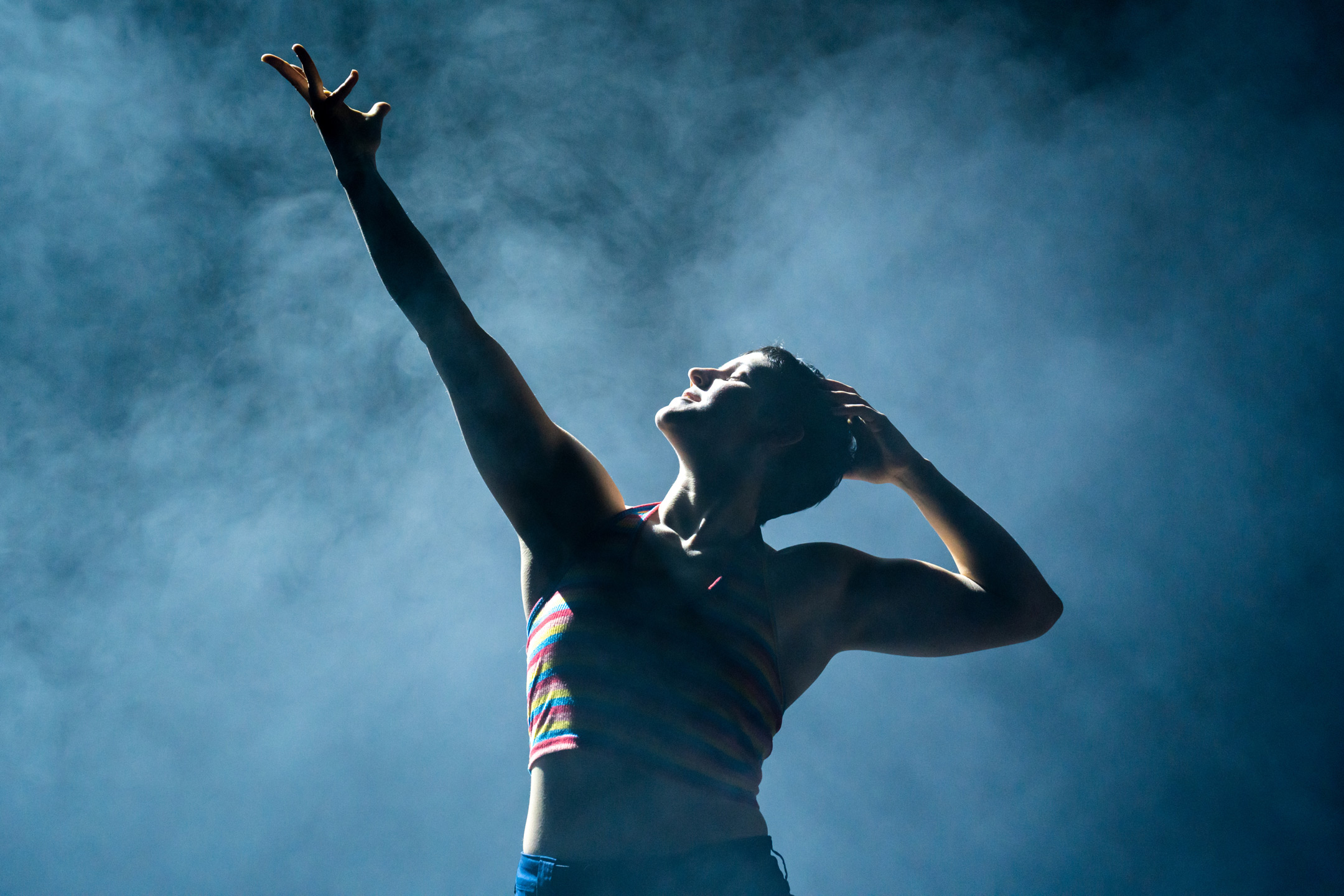 push/FOLD dancer Bryaunna Kostelnik performing in 'Dark Wings' at the Patricia Reser Center for the Arts in Beaverton, OR | Photograph taken by: Ophélia Martin-Weber